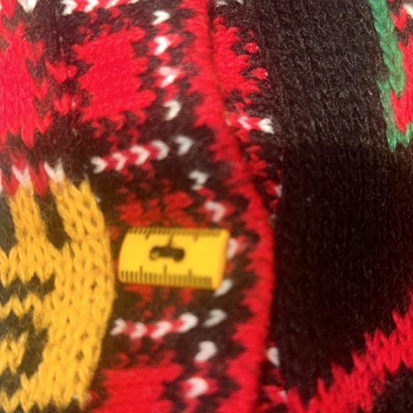 Cute Retro, Vintage Ruler School Class Sweater. Buttons are Rulers. Size 5-6 - Picture 5 of 6